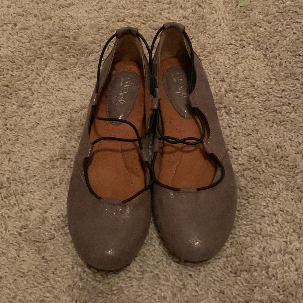 Euro soft by Softt flat ballet shoes size 10M